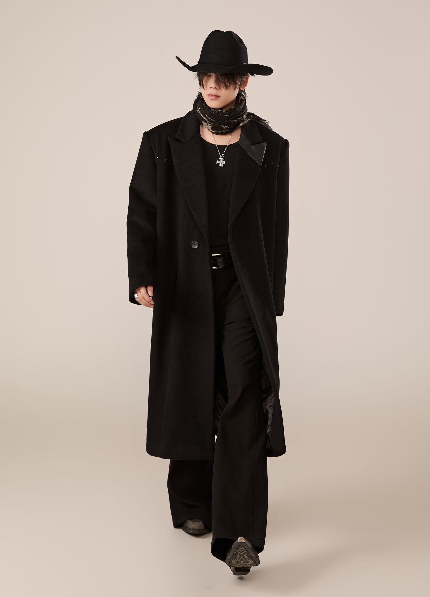 DP PARADIS 23AW "VAMPIRE" Double-Sided Rivet Coat